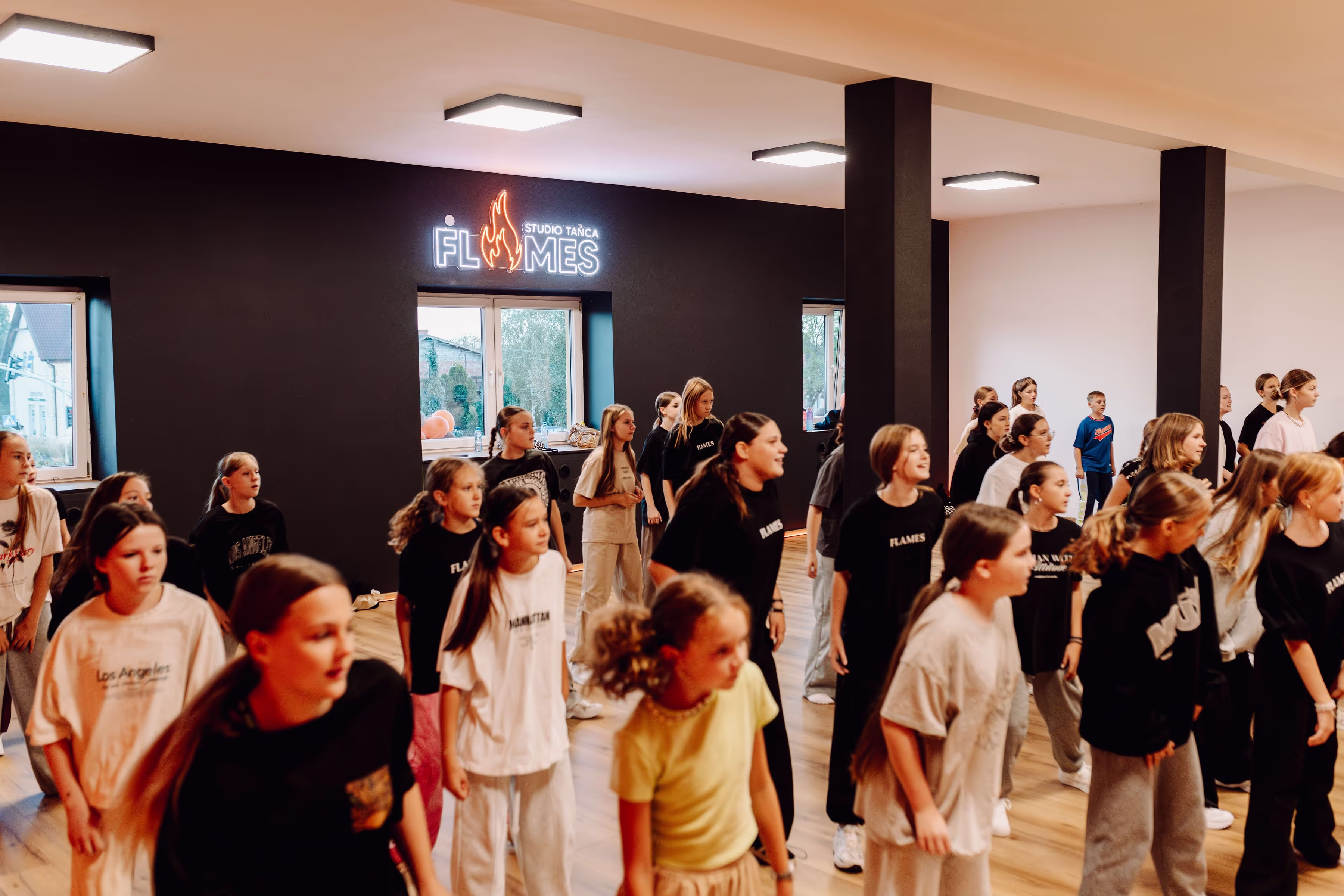 zajęcia prowadzone w studiu tańca